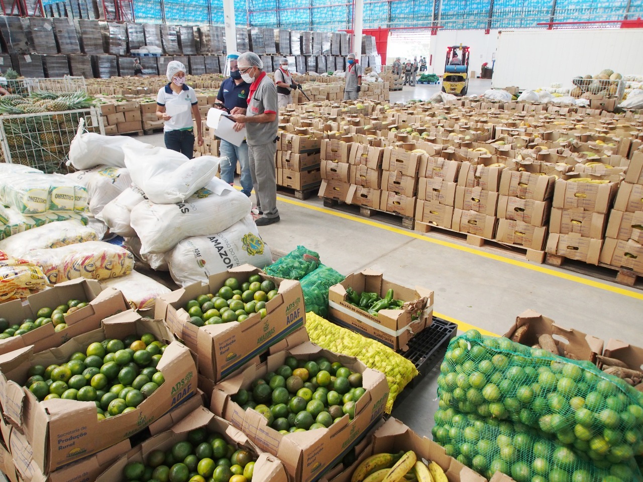 Governo do Amazonas investe mais de R$ 17 milhões na compra de produtos regionais para merenda escolar em 2021 - Portal Valor Amazônico