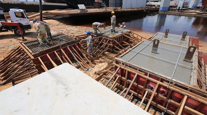 Construção do píer turístico de Manaus entra na reta final para conclusão