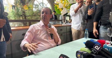 Omar Aziz rebate associação a operação policial e pede responsabilidade no debate político