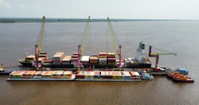 Chibatão confirma píer flutuante em Itacoatiara e reforça resposta logística no Amazonas