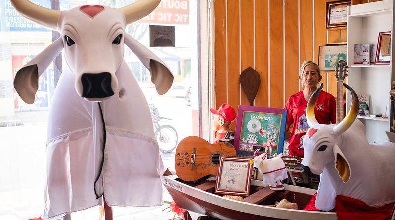Fé, memória e identidade marcam a tradicional Ladainha do Garantido em Parintins