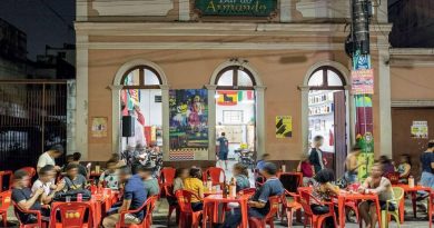Bar do Armando luta para não virar apenas lembrança de Manaus Bar do Armando luta para não virar apenas lembrança de Manaus