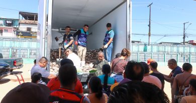 Jaraqui da Gente entrega mais de 60 mil peixes na zona Oeste Jaraqui da Gente entrega mais de 60 mil peixes na zona Oeste