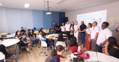 Alunos com altas habilidades mergulham na robótica