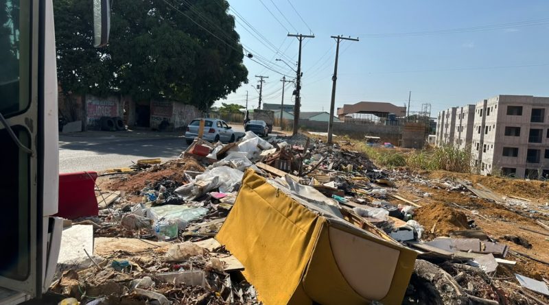 Manaus amplia limpeza, mas descarte irregular ainda desafia cidade