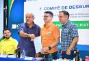 David assina compromisso com lojistas e propõe menos burocracia