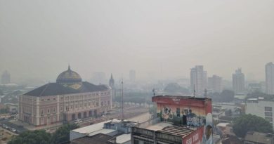 Fumaça sufoca Manaus e leva Ufam e Ifam a suspender aulas