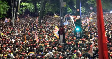 Reeleição de Lula estabelece novo recorde na democracia Reeleição de Lula estabelece novo recorde na democracia