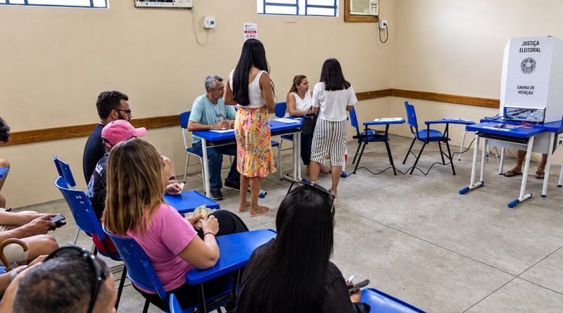 Amazonas inicia segundo turno em dois fusos horários